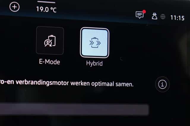 Volkswagen Tiguan (2025) thumbnail 21