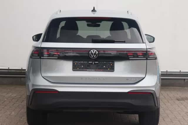 Volkswagen Tiguan (2025) thumbnail 5