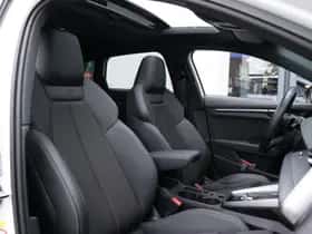 Audi A3 (2023) thumbnail 8