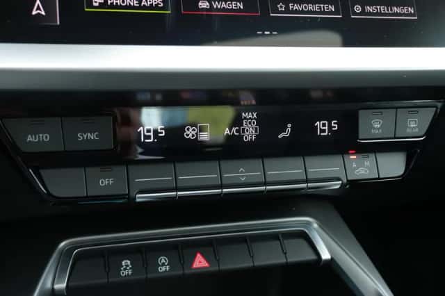 Audi A3 (2021) thumbnail 26