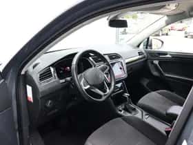 Volkswagen Tiguan (2021) thumbnail 12