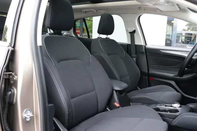 Ford Focus (2019) thumbnail 11