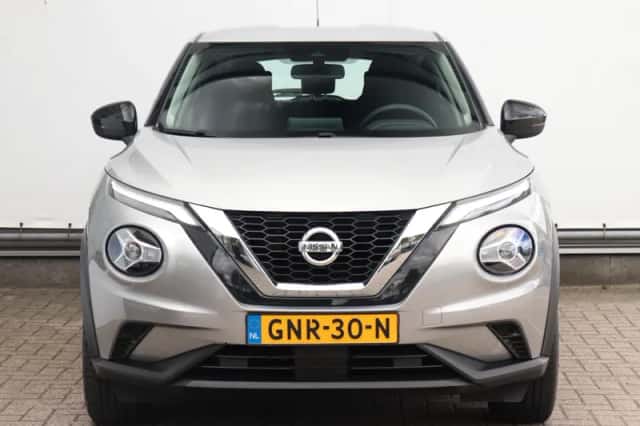 Nissan Juke (2022) thumbnail 3