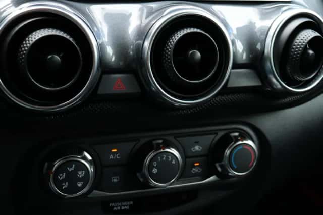 Nissan Juke (2022) thumbnail 21