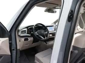 Volkswagen Multivan (2023) thumbnail 13