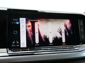 Volkswagen Multivan (2023) thumbnail 25