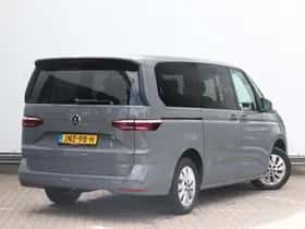Volkswagen Multivan (2023) thumbnail 4