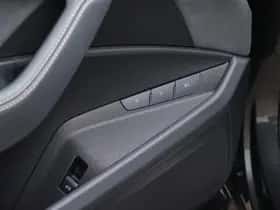 Audi e-tron (2021) thumbnail 35
