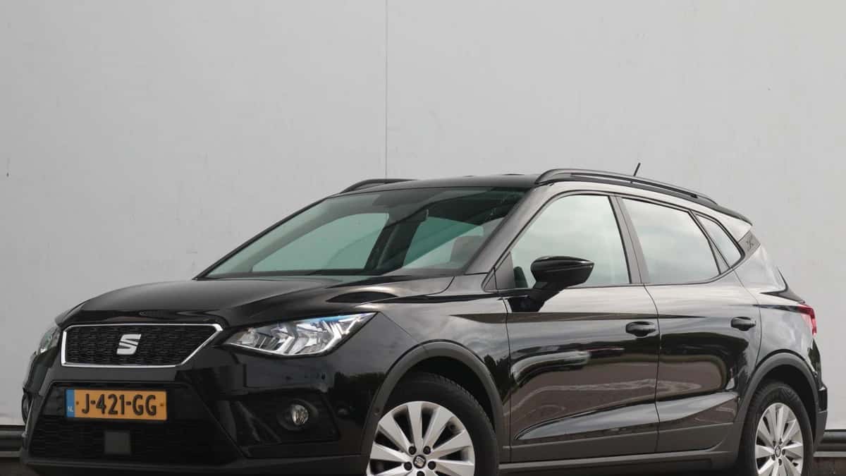 SEAT Arona (2020) — foto 1