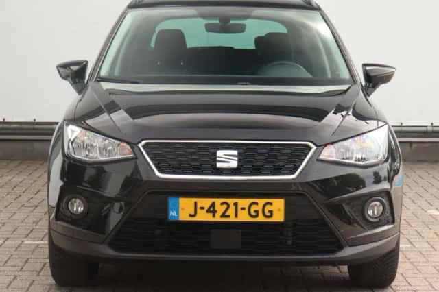 SEAT Arona (2020) thumbnail 2