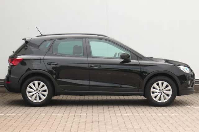SEAT Arona (2020) thumbnail 4