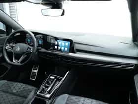 Volkswagen Golf (2024) thumbnail 19
