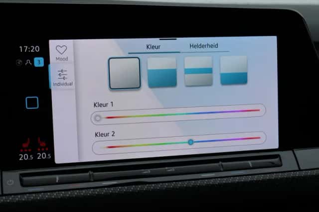 Volkswagen Golf (2024) thumbnail 31