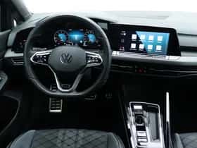 Volkswagen Golf (2024) thumbnail 33