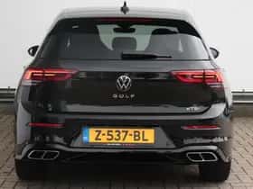 Volkswagen Golf (2024) thumbnail 6