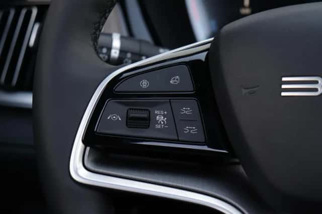 BYD Seal U (2026) thumbnail 12