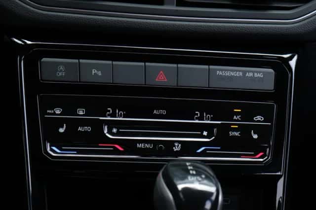 Volkswagen T-Cross (2025) thumbnail 12