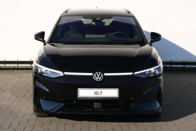 Volkswagen ID.7 (2026) thumbnail 4
