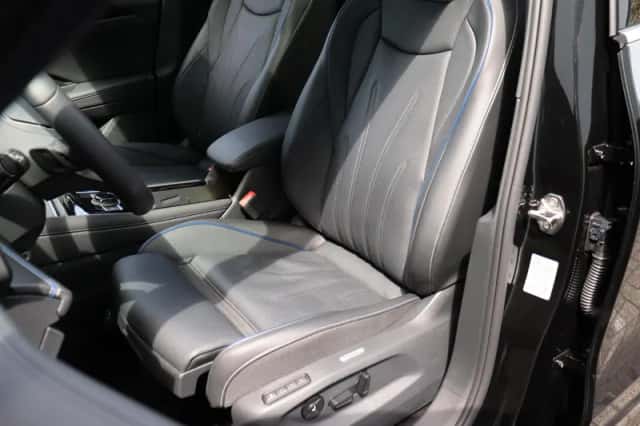 Volkswagen Tiguan (2025) thumbnail 37