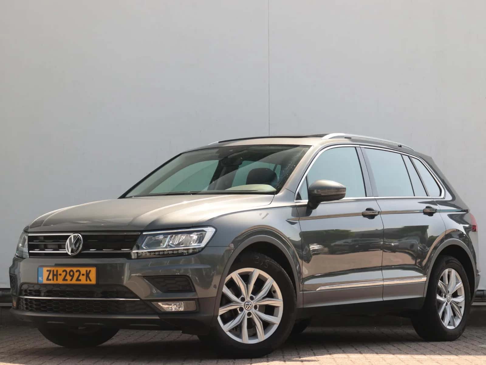 Volkswagen Tiguan (2019) — foto 1