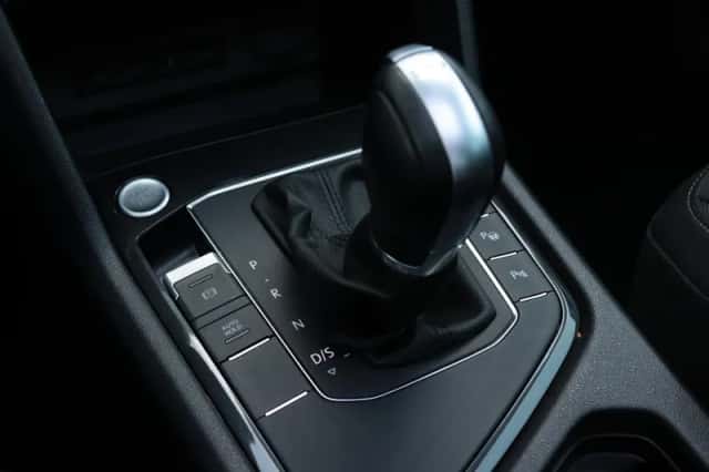 Volkswagen Tiguan (2019) thumbnail 13