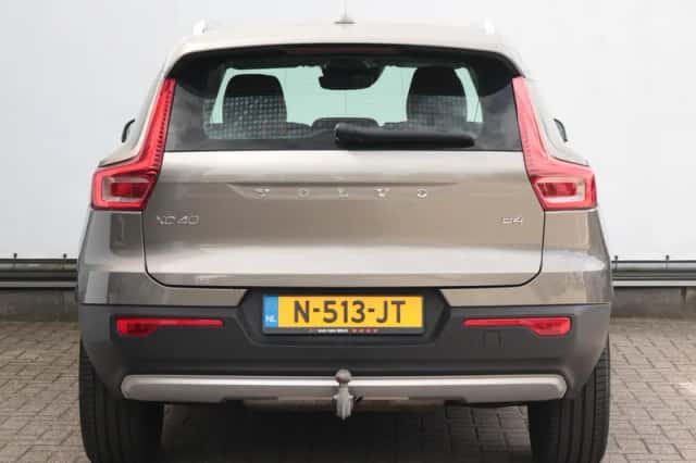 Volvo XC40 (2021) thumbnail 6