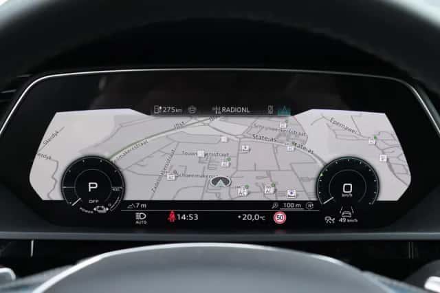 Audi Q8 e-tron (2023) thumbnail 16
