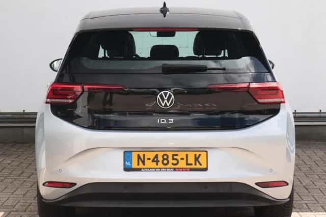 Volkswagen ID.3 (2021) thumbnail 5