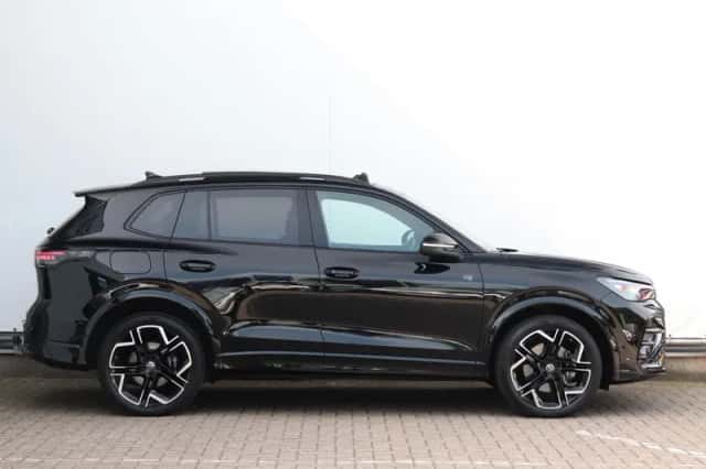 Volkswagen Tiguan (2025) thumbnail 3