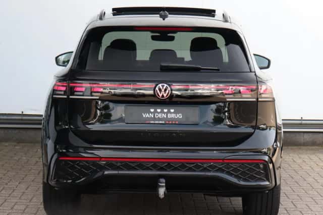 Volkswagen Tiguan (2025) thumbnail 5