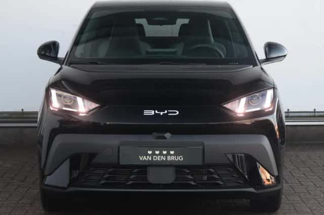 BYD Dolphin (2026) thumbnail 3