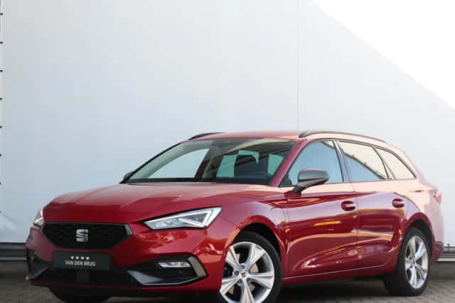 SEAT Leon (2022) thumbnail 1