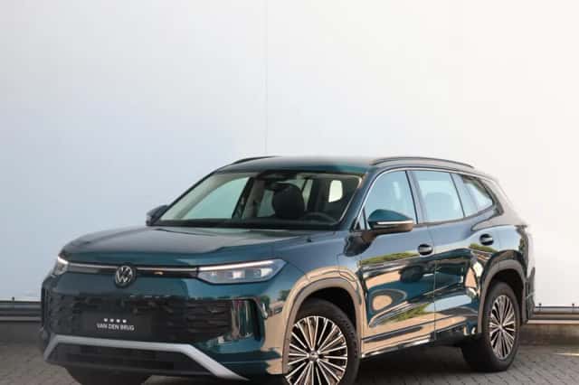 Volkswagen Tayron (2025) thumbnail 1