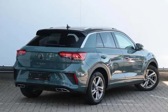Volkswagen T-Roc (2025) thumbnail 4