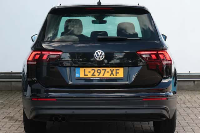 Volkswagen Tiguan (2020) thumbnail 6