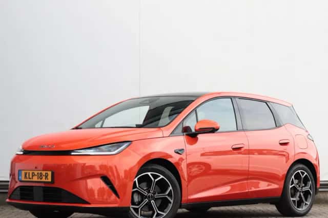 BYD Dolphin (2026) thumbnail 1