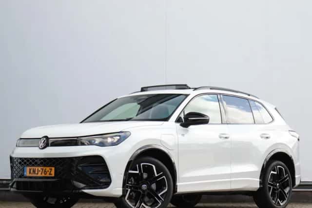 Volkswagen Tiguan (2025) thumbnail 1