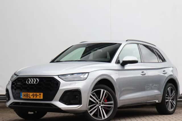 Audi Q5 (2021) thumbnail 1