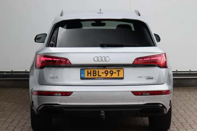 Audi Q5 (2021) thumbnail 5