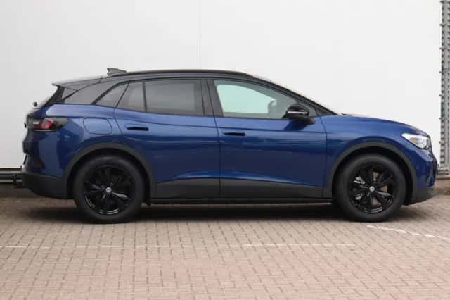Volkswagen ID.4 (2026) thumbnail 2