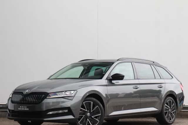 Škoda Superb (2025) thumbnail 1