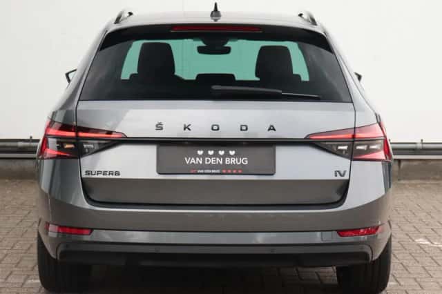 Škoda Superb (2025) thumbnail 6