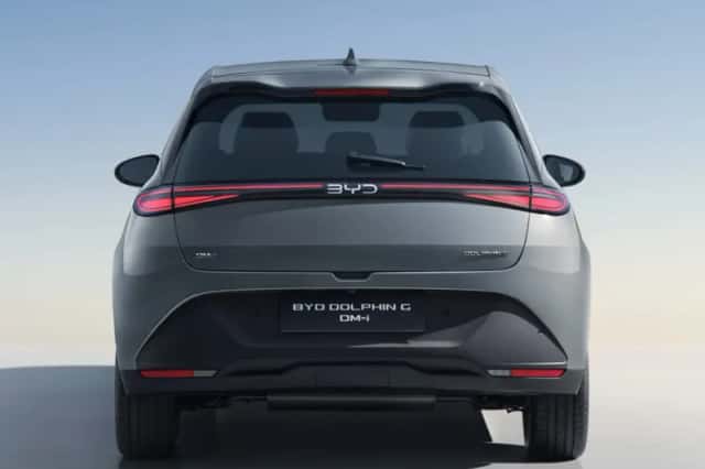 BYD Dolphin (2026) thumbnail 4
