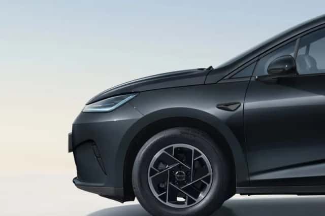 BYD Dolphin (2026) thumbnail 2