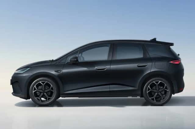BYD Dolphin (2026) thumbnail 4