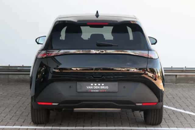 BYD Dolphin (2026) thumbnail 5