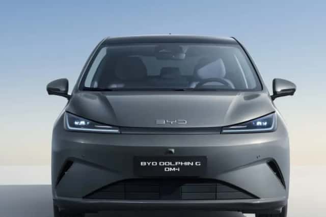 BYD Dolphin (2026) thumbnail 3