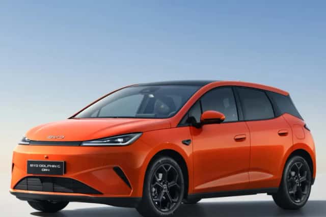 BYD Dolphin (2026) thumbnail 1