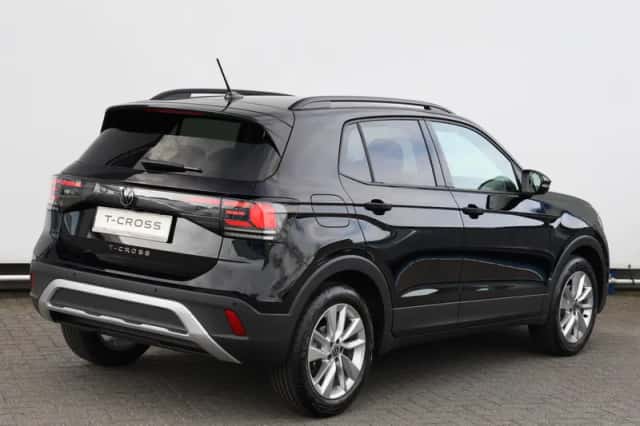 Volkswagen T-Cross (2025) thumbnail 4