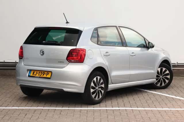 Volkswagen Polo (2016) thumbnail 4